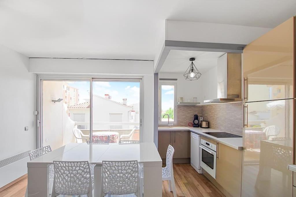 Appartement Calme Et Moderne Avec Vue Mer 74 Canet-en-Roussillon Extérieur photo