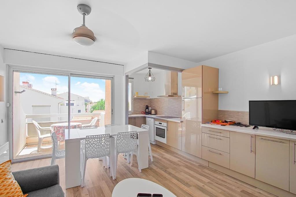 Appartement Calme Et Moderne Avec Vue Mer 74 Canet-en-Roussillon Extérieur photo